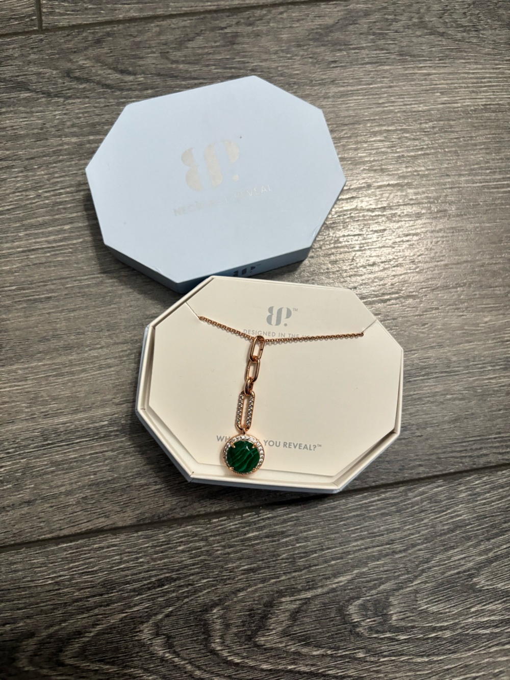 Bomb Party Necklace petite discus